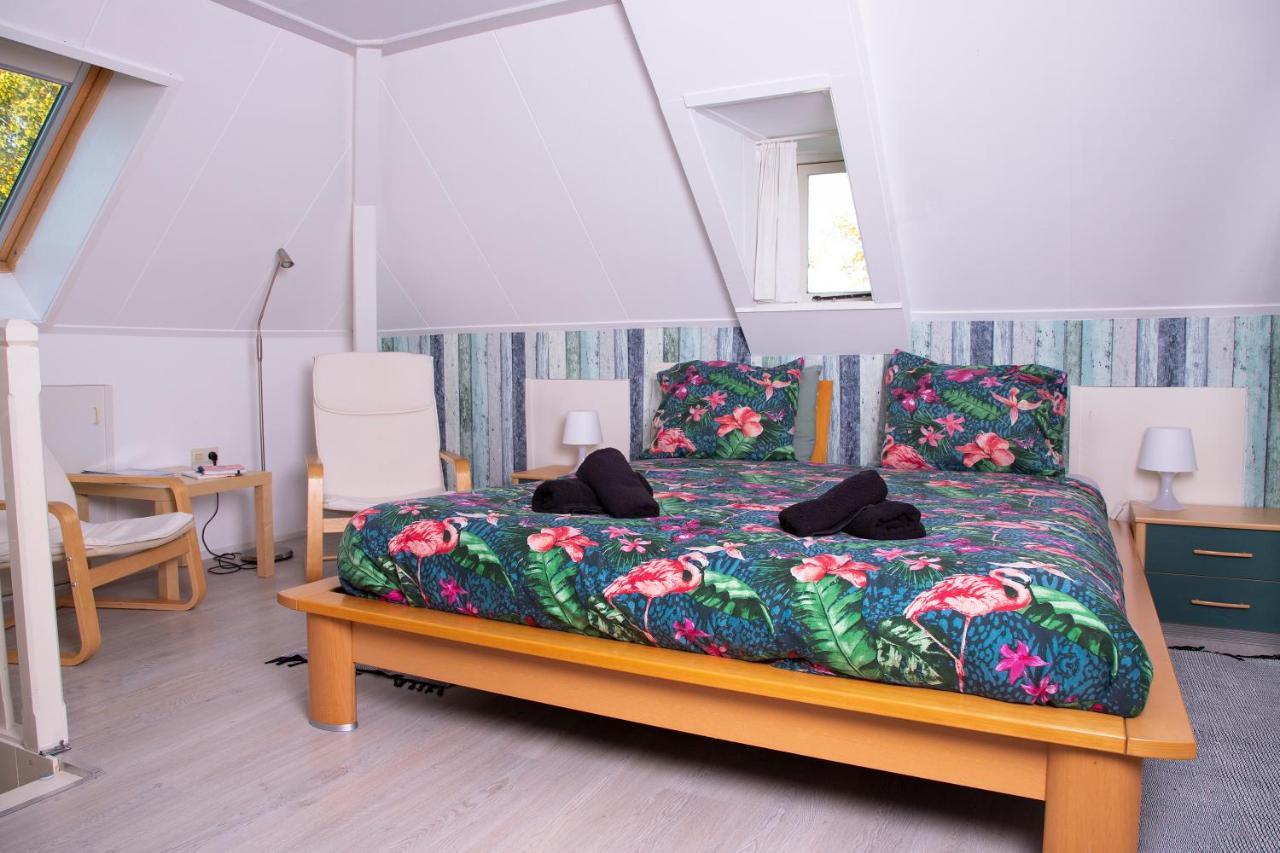 B en B 't Pekeltje Bed & Breakfast Medemblik Bagian luar foto