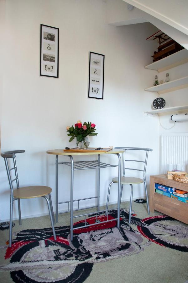 B en B 't Pekeltje Bed & Breakfast Medemblik Bagian luar foto